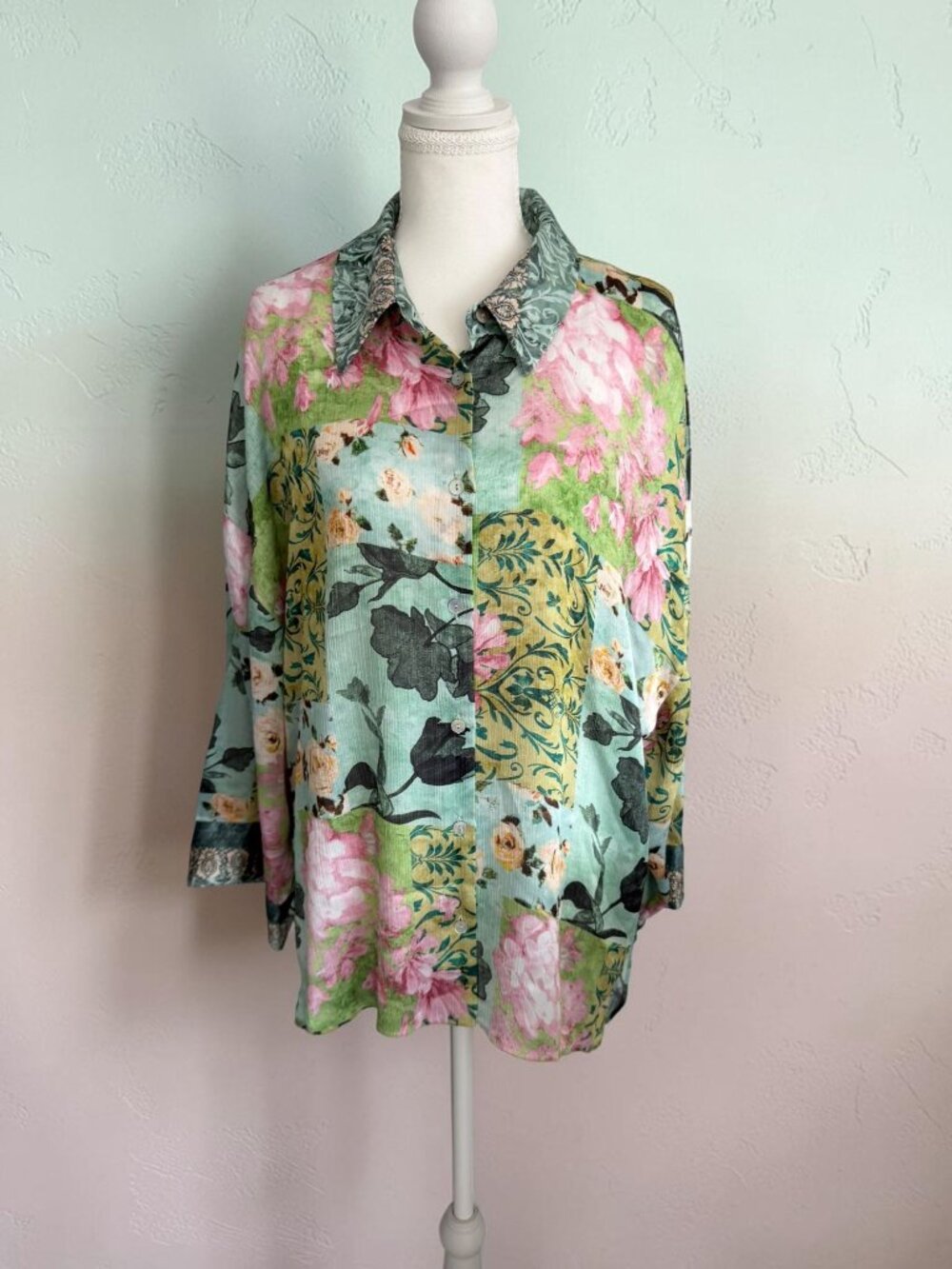 ZARA Floral Button Down Shirt Size XL Womens